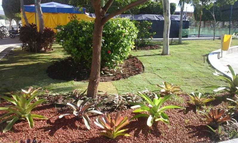 Serviço de Jardinagem para Praças Preço Jardim Leonor Mendes de Barros - Serviço Jardinagem