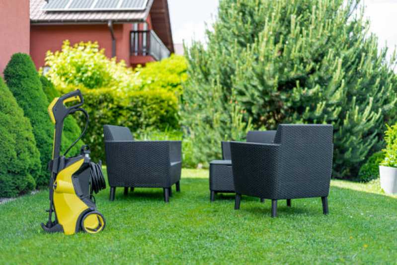 Serviço de Limpeza de Terrenos e Jardins Preço São Paulo - Serviço de Limpeza de Jardim em Condomínios Residenciais